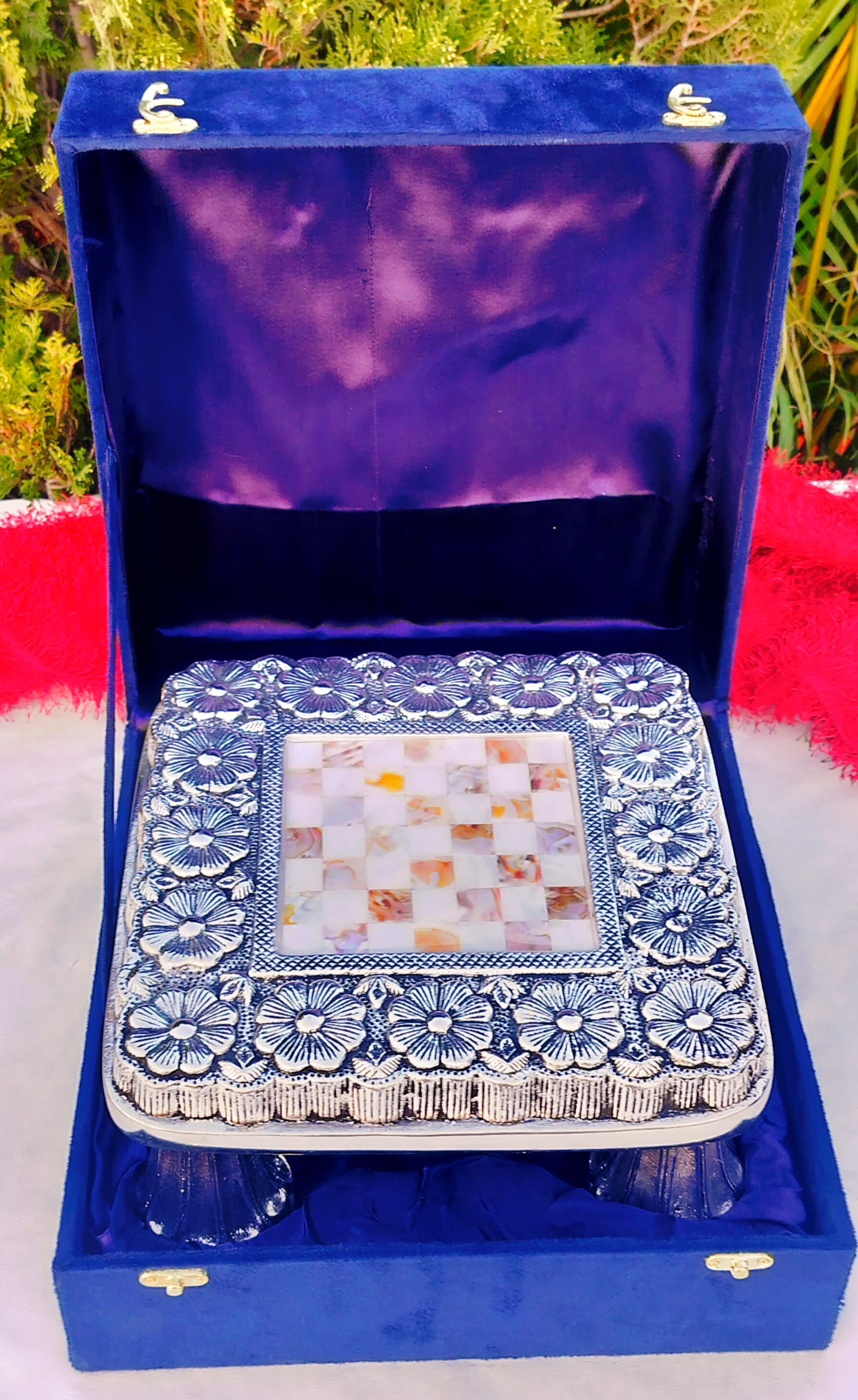 Additional image for Antique German silver Flower chowki