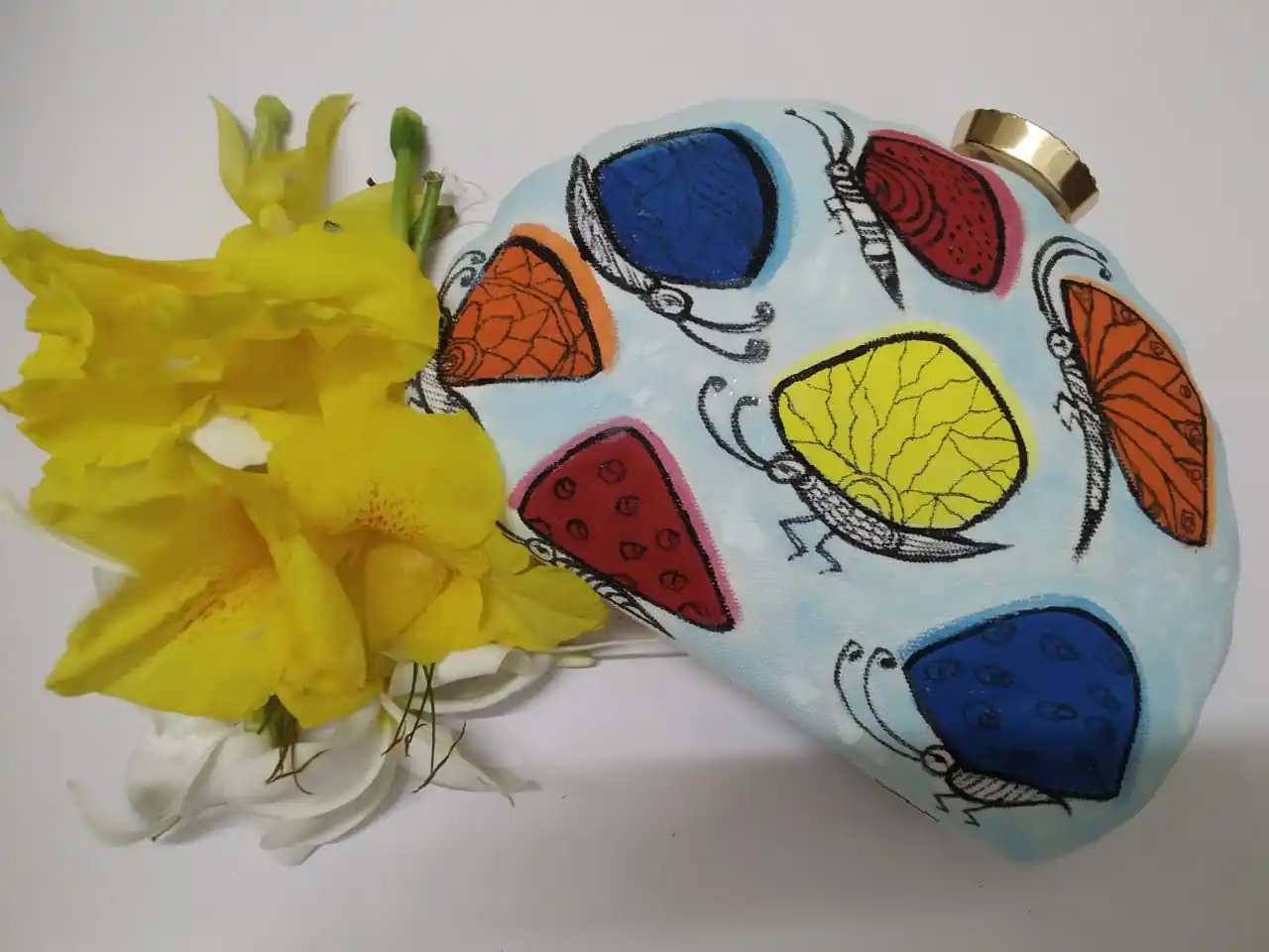 Additional image for Butterfly Bloom Hand-Painted Canvas Clutch