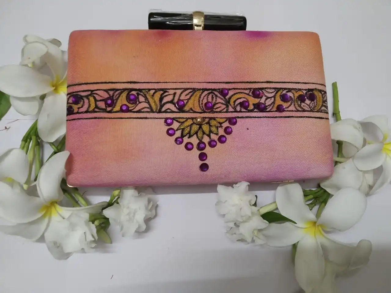 Additional image for Sunset Glow Hand-Painted Canvas Clutch